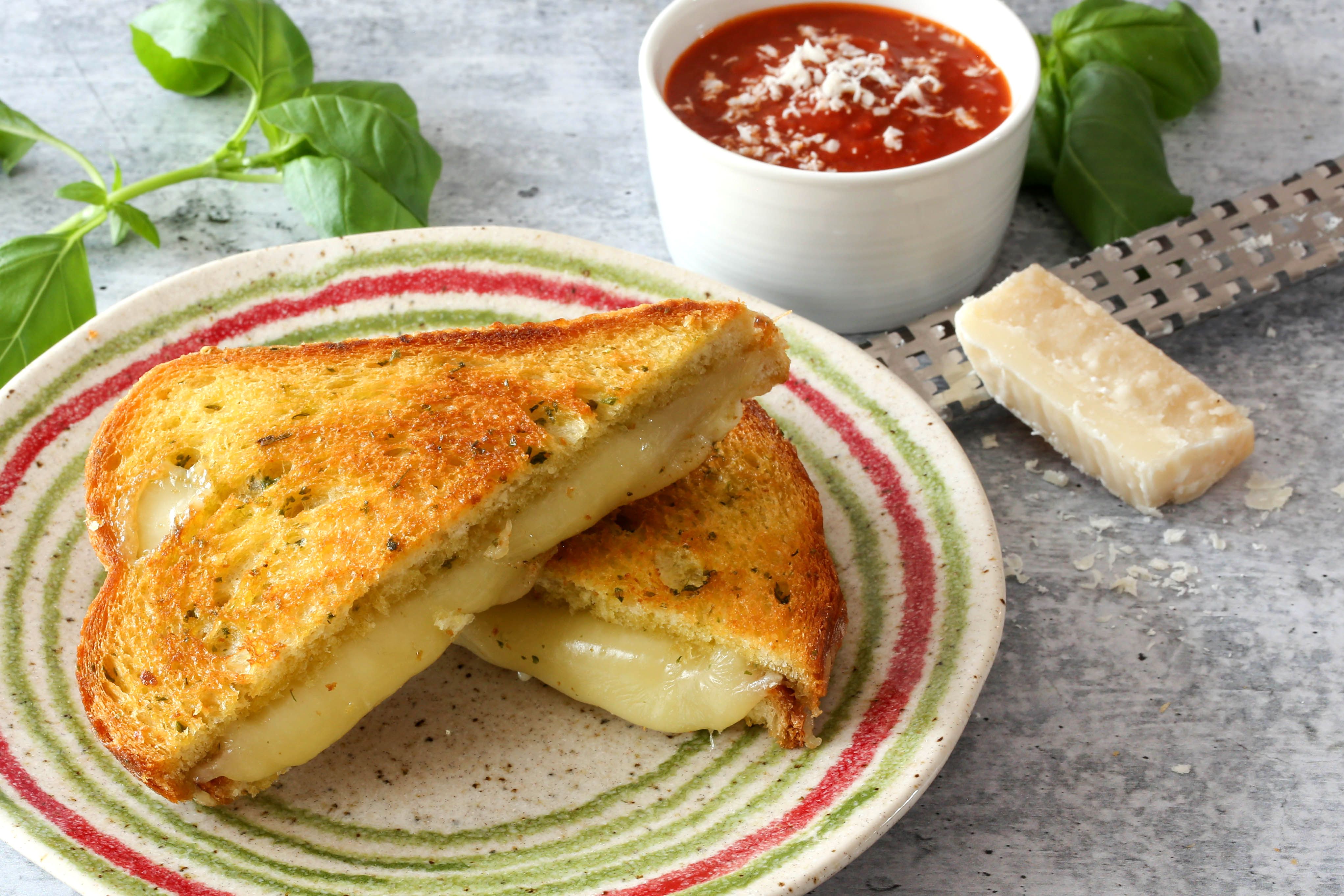 Cheese Garlic Toast On Tawa Recipe