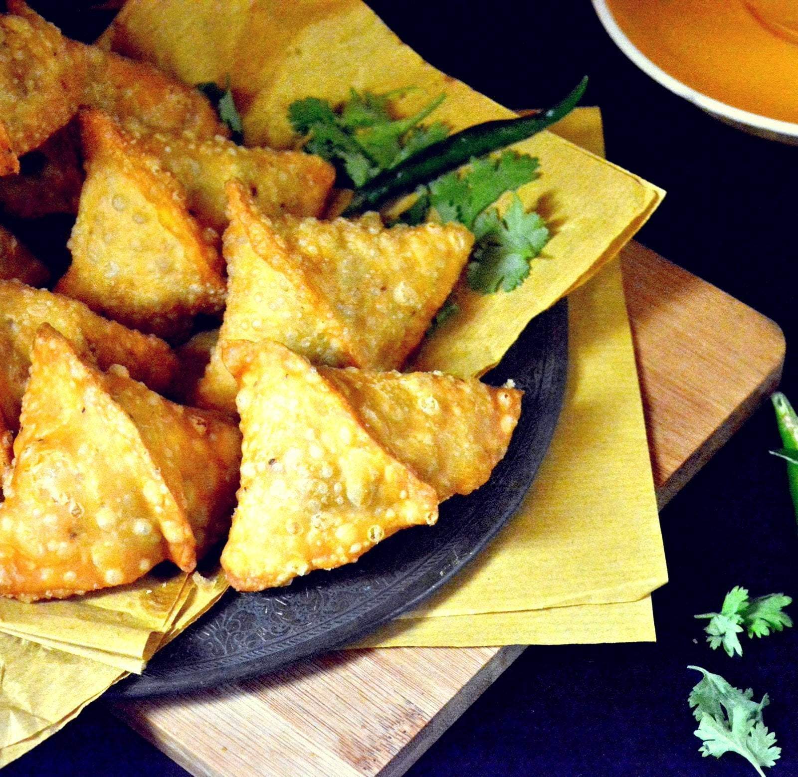 Vegetable Samosa
- ShriandSam