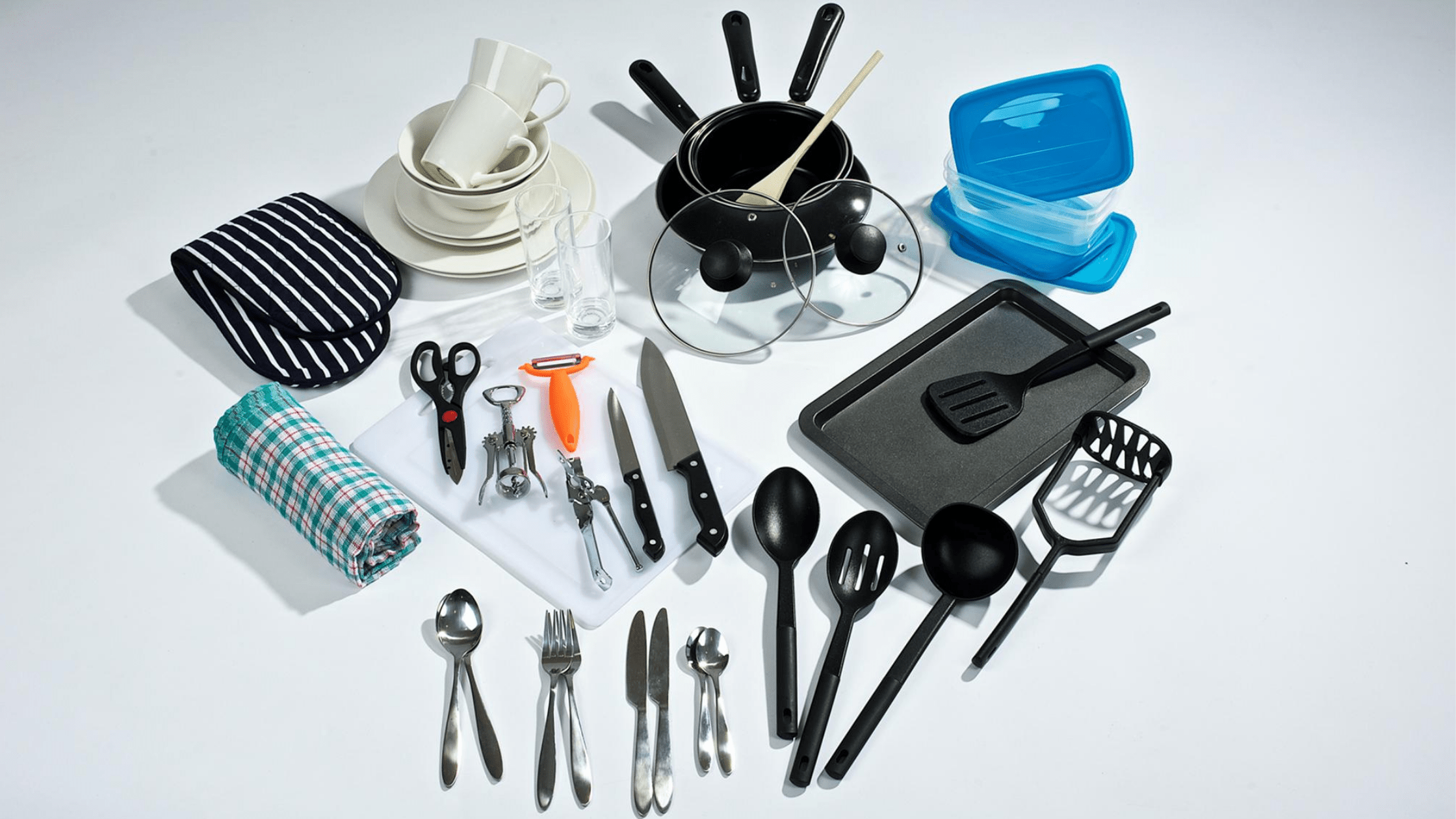Why Should You Invest in the Right Kind of Kitchenware and Accessories? - ShriandSam