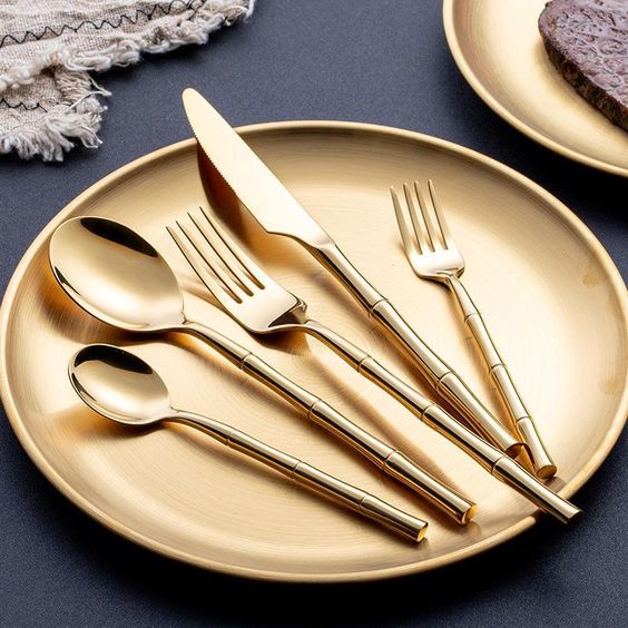 Cutlery to Flaunt Your Kitchen