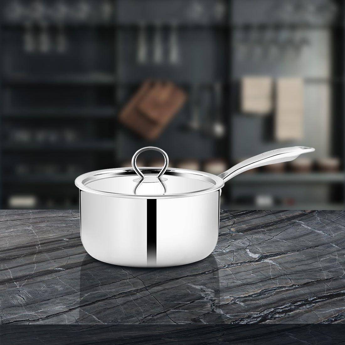 Are heavy, thick metal pots and pans better for cooking than light, thin metal ones?