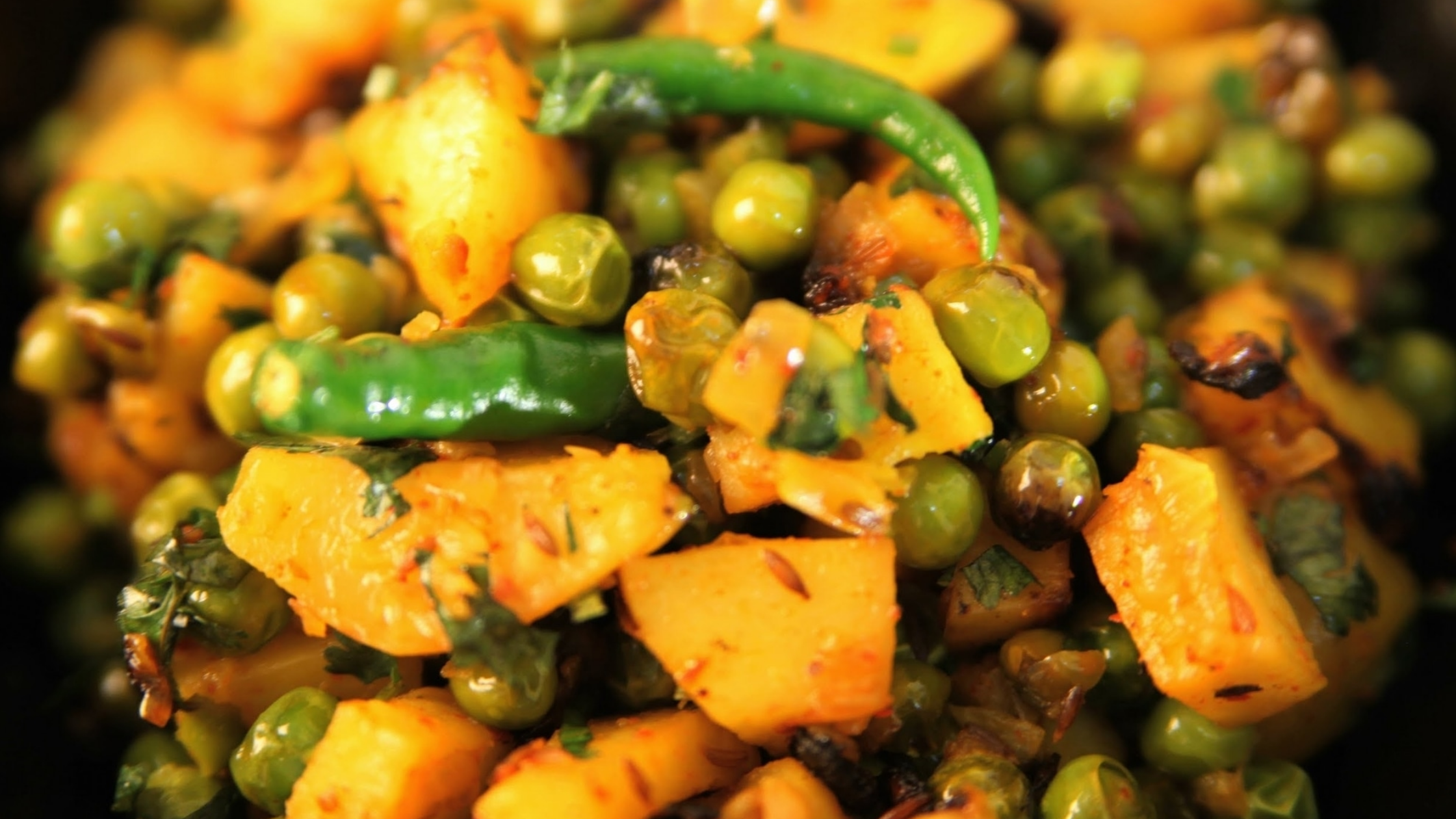 Spicy aloo matar dry sabzi - Lunch box recipe