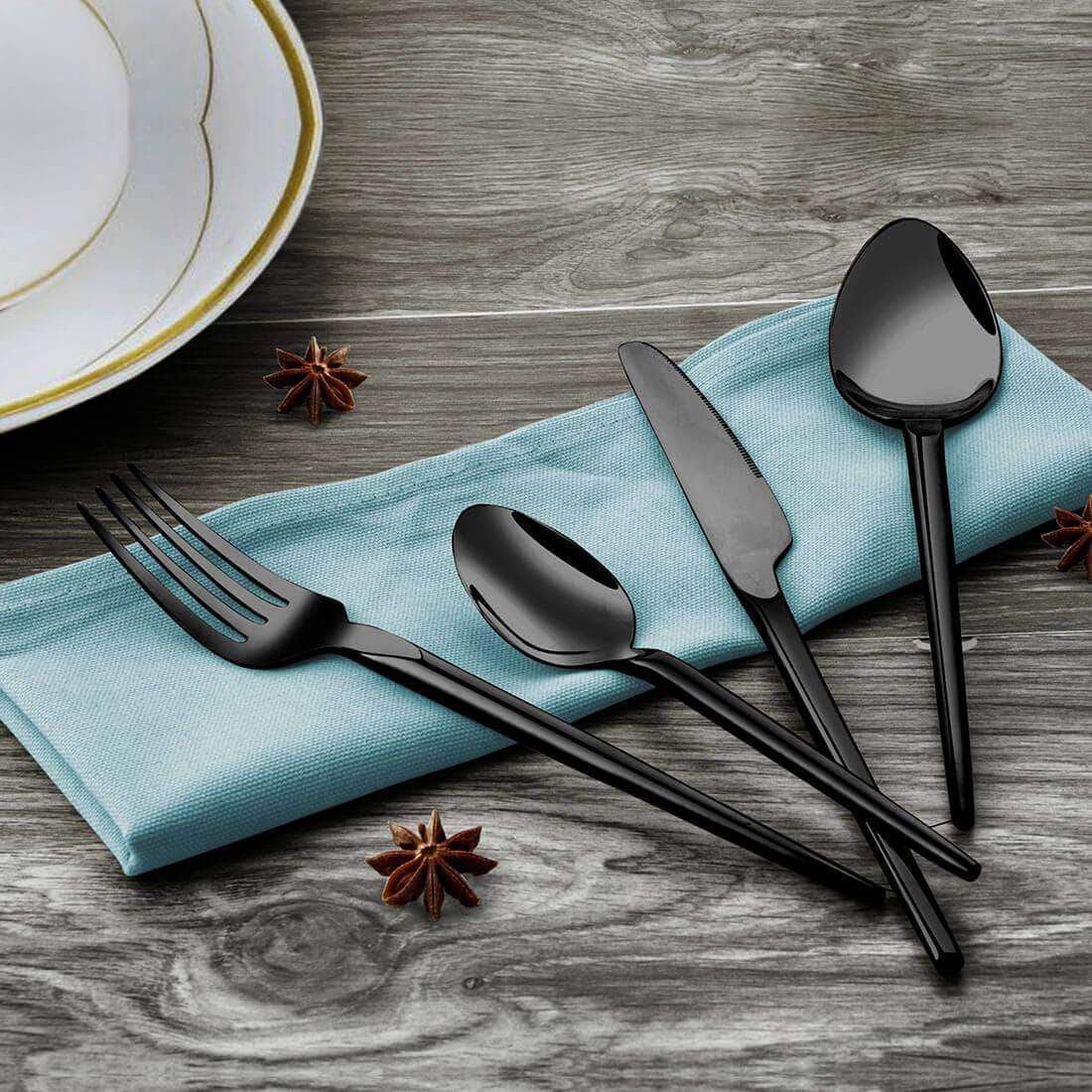 Dining Etiquette: Know Your Cutlery And Napkin - ShriandSam