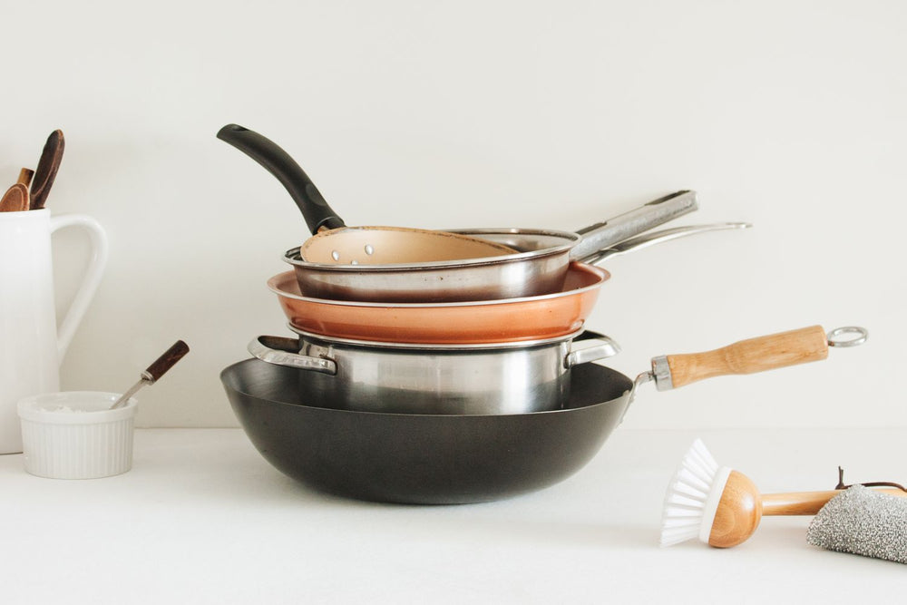 How are non-stick tadka pans different from regular pans? - ShriandSam